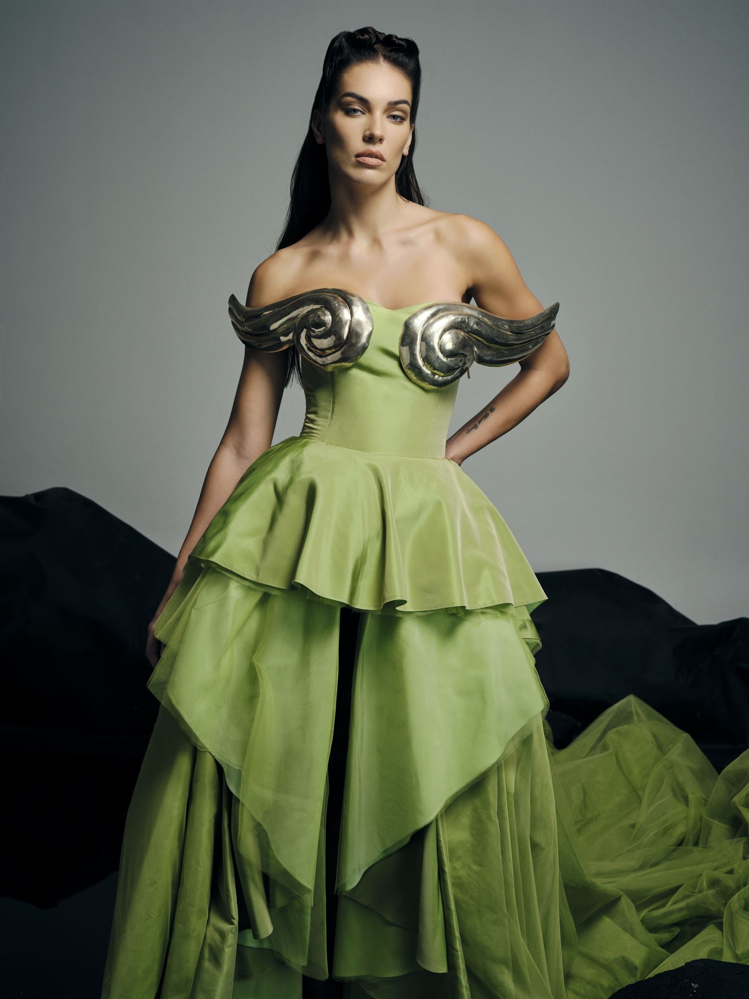 Anahita green wing-detail gown