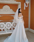 Satin and sheer tulle fitted gown - 3