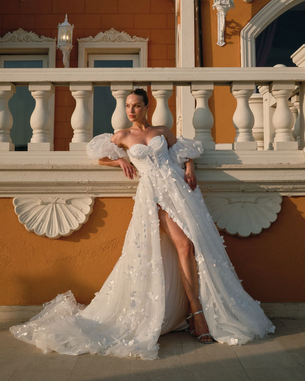 Sweetheart corset high-slit gown