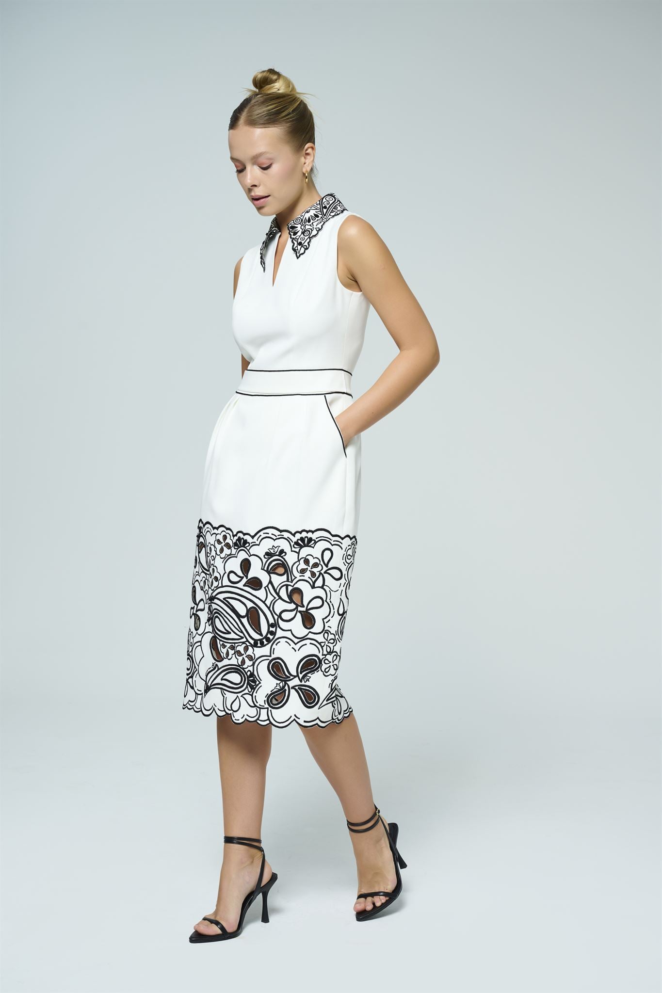 Embroidered collar midi dress