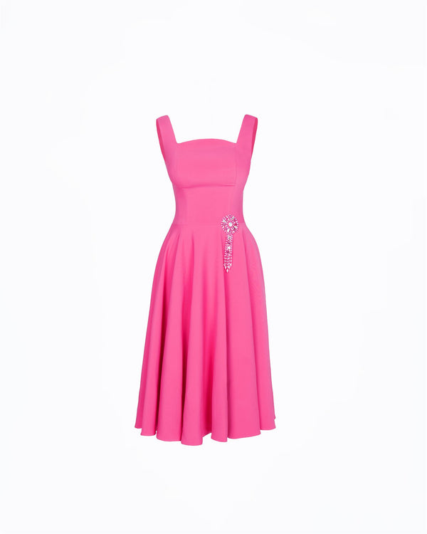 Crystal-fringe brooch pleated midi