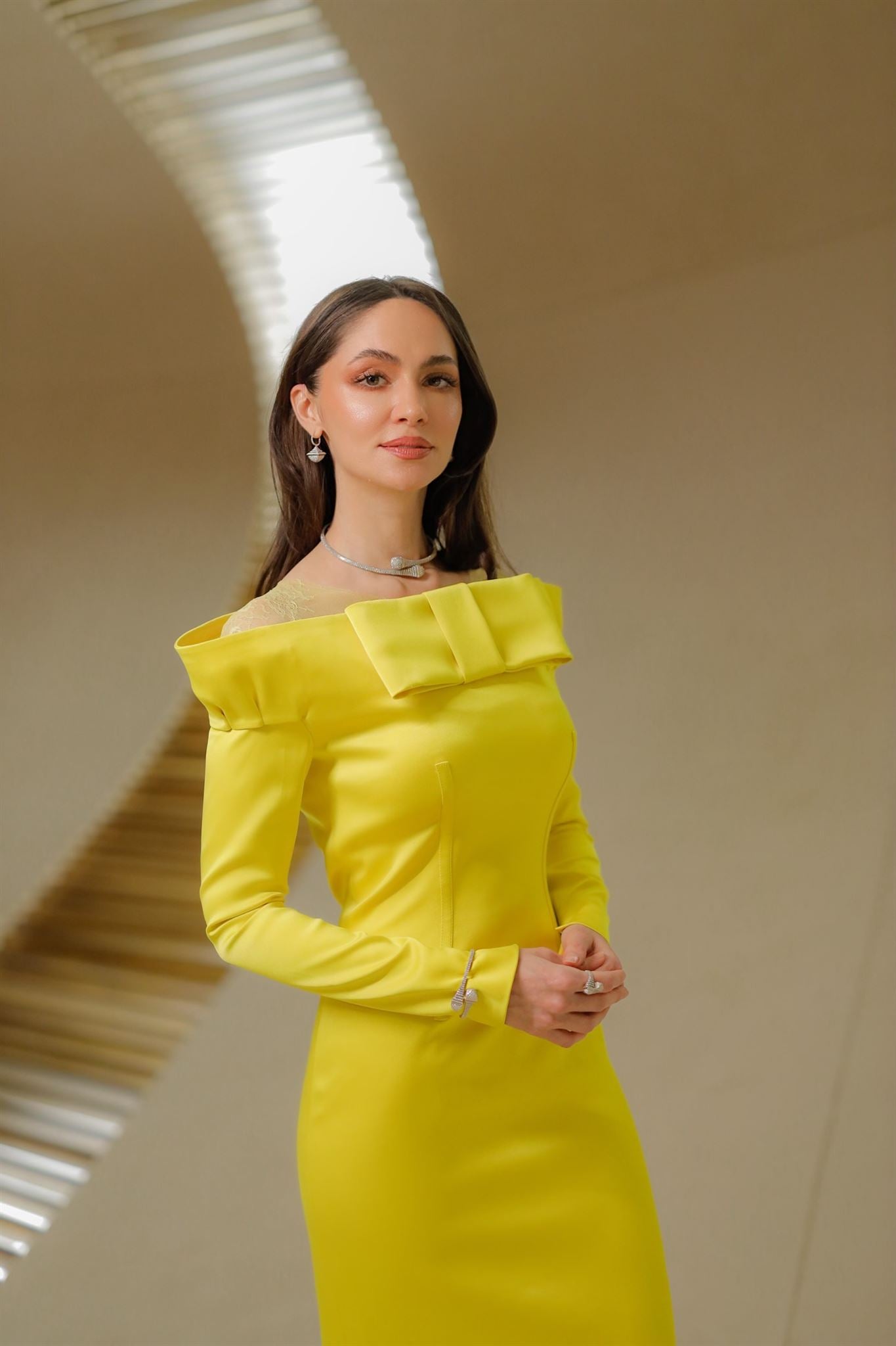 Lemon bow off-shoulder slit gown