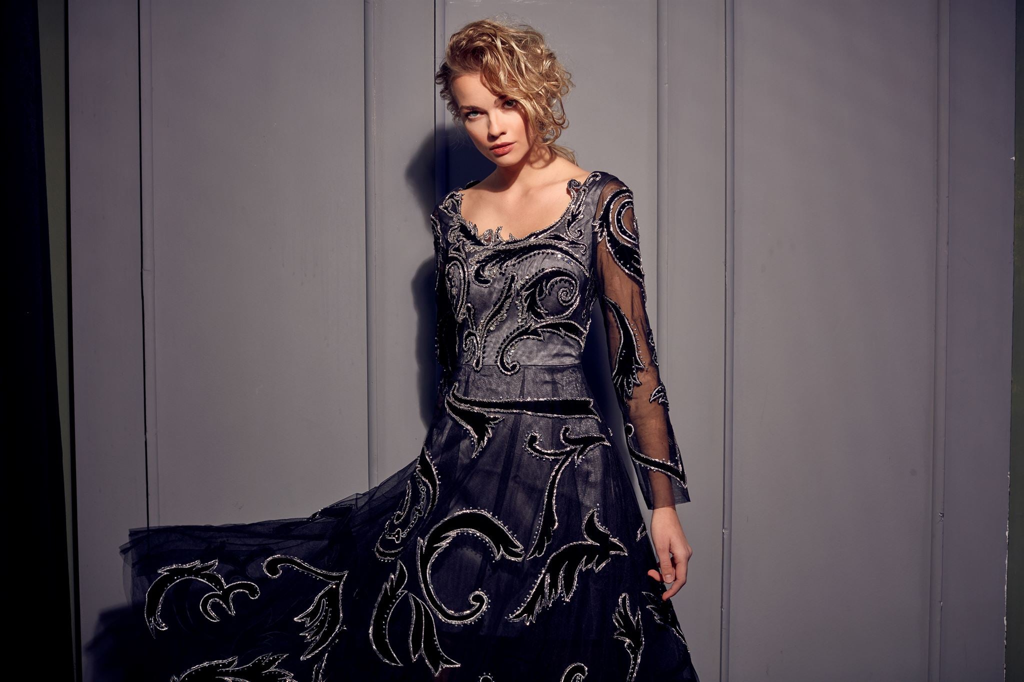 Floral appliqué tulle A-line dress
