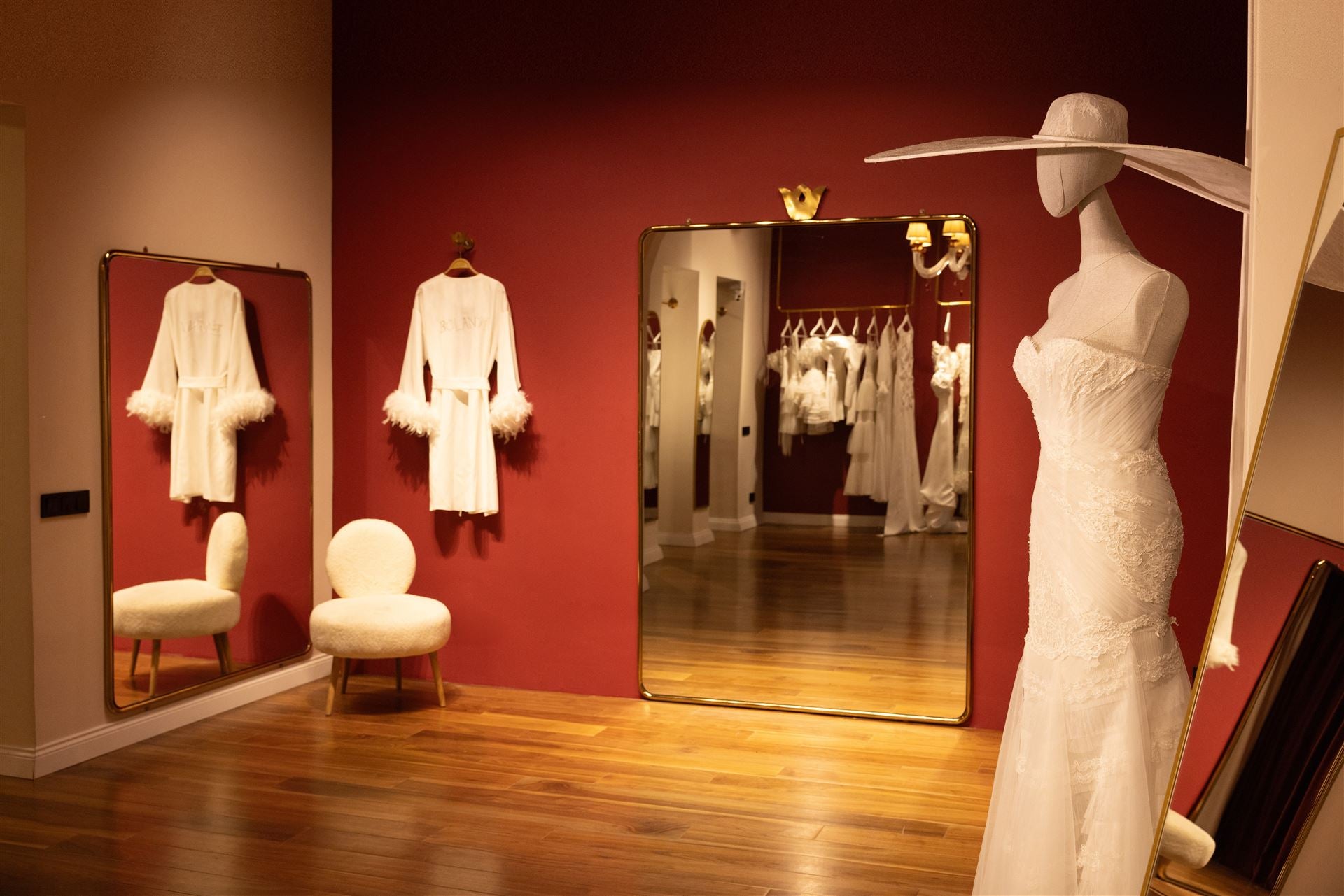 Showroom 3