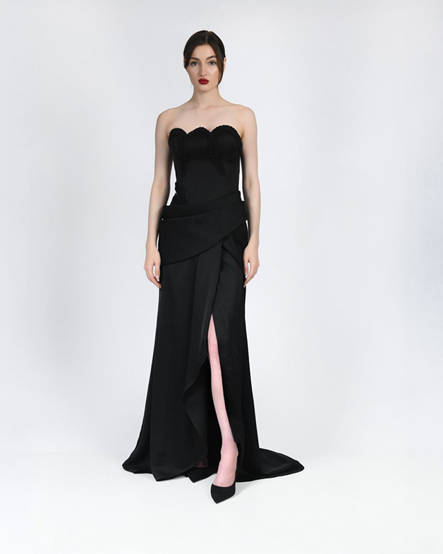 Noir Rouge Corset Gown - Image 13