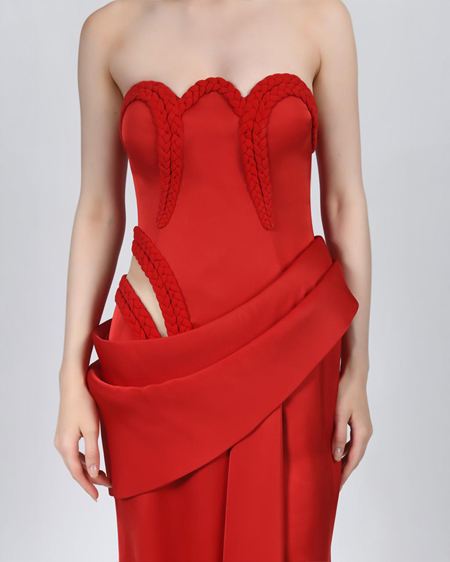 Noir Rouge Corset Gown - Image 6