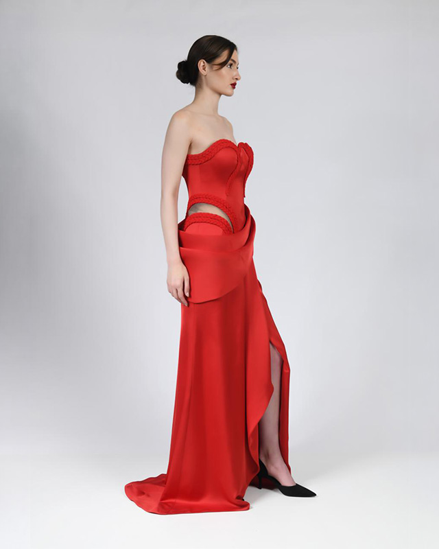 Noir Rouge Corset Gown - Image 4